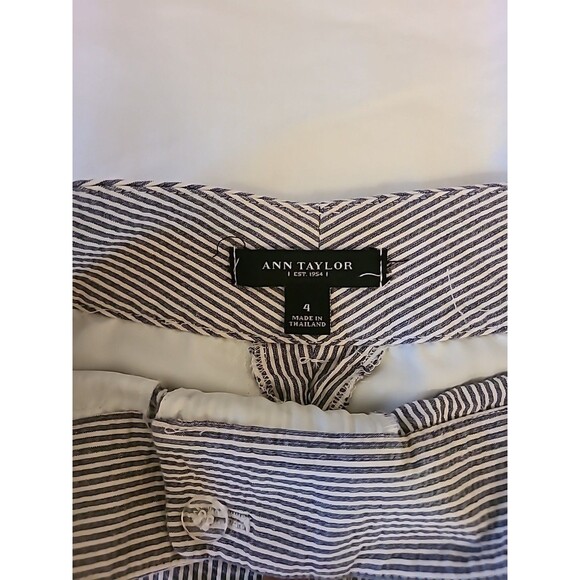 Ann Taylor Seersucker Dress Chino Shorts Women's Size 4 Pockets Stripe Zip Fly - Picture 4 of 7